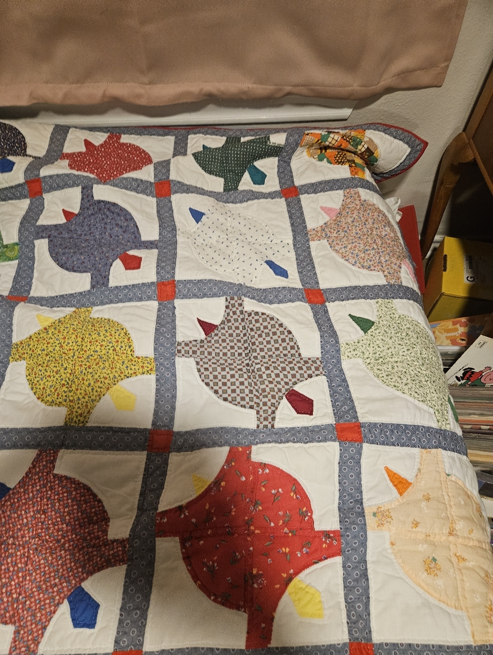 Handmade Multicolor Patchwork Quilt - Home Bedding - Picture 5 of 7